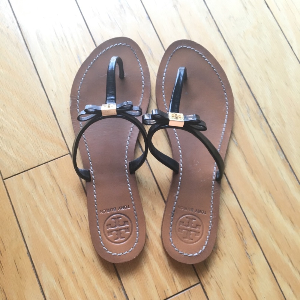 Tory Burch Leighanne black sandals.